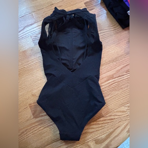 Jo+Jax Black Leotard - Picture 2 of 4